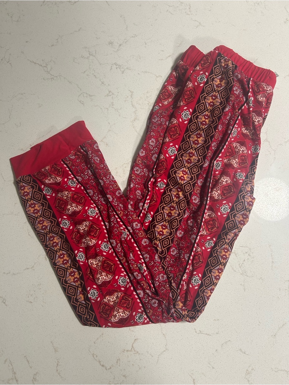 Mudd Red Patterned Jogger Pants